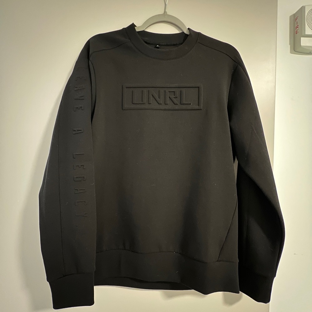 Black UNRL Crewneck - Men’s Small